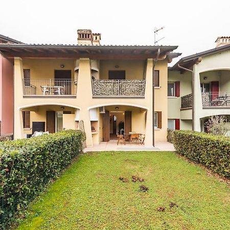 Limone Apartment - Featuring A Private Garden And Access To A Pool Barcuzzi Eksteriør bilde